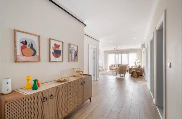 Na zdjęciu widoczny jest obiekt Stylish 2BR and 3BR Izmit Apartments- Chic & Cozy położony w mieście Tepecik.