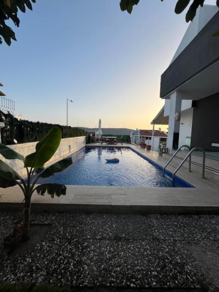 På billedet ses objektet Alacati villa with pool beliggende i byen Ilıca.