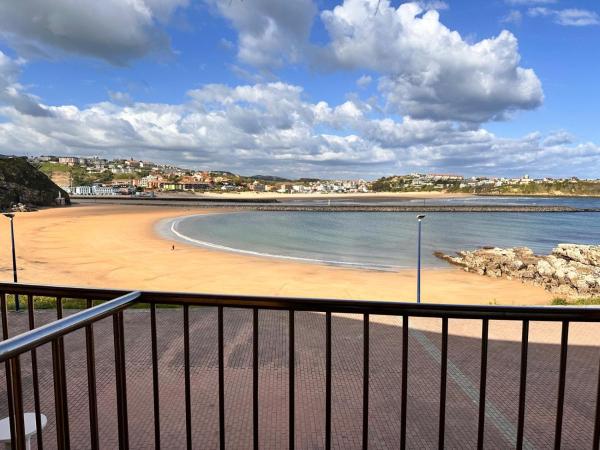 Na zdjęciu widoczny jest obiekt Apartamento Vistas al MAR położony w mieście Cuchia.