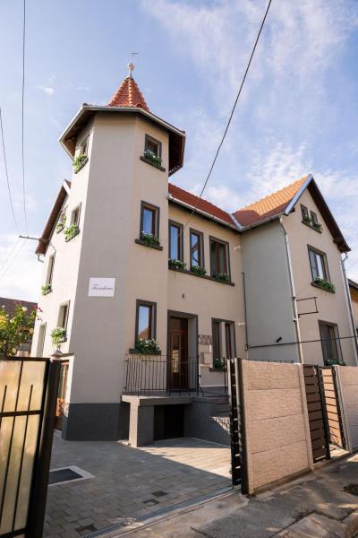 A la foto es mostra l'objecte Turmhaus Hermannstadt situat a la ciutat de Sibiu.