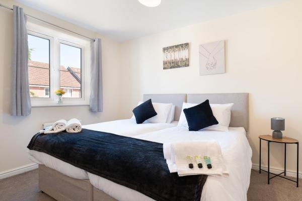 Foto 5: Spacious 4 bedroom, perfect for contractors, families, private parking