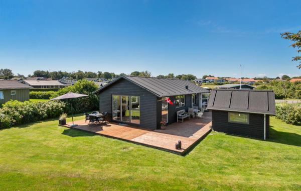 Ocean Front Home In Sæby With Wifi - Båstad