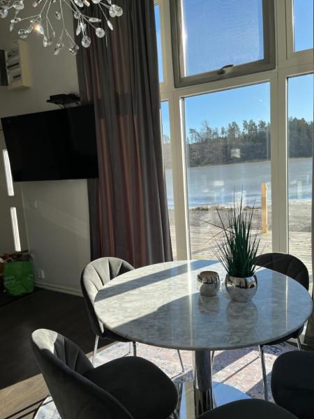 На фото показан объект Beach Solsa, расположенный в городе Нюнесхамн.