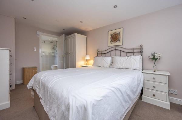 Foto 7: Host & Stay - Downs Valley House