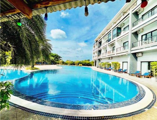 KEP BAY HOTEL & RESORT, Kep