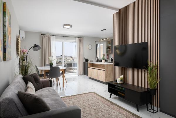 Modern 2br Cosy Apartment With Large Terrace - Close To Manoel Island & Tigne Shopping Mall - Valletta