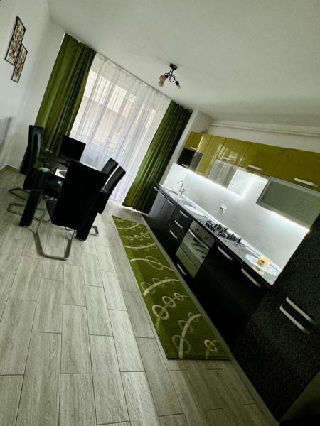 A la foto es mostra l'objecte Apartament perioada untold situat a la ciutat de Floreşti.