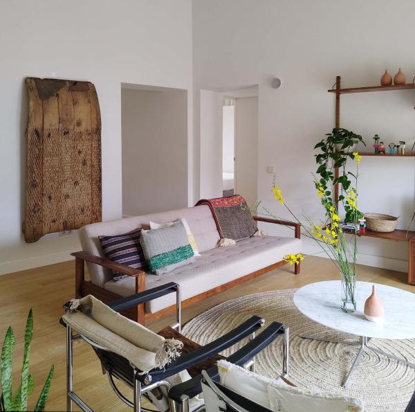 A la foto es mostra l'objecte Casas do Largo situat a la ciutat de Moncarapacho.