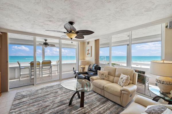 Redington Towers 3f 2bd 2ba Beachfront - Madeira Beach, FL