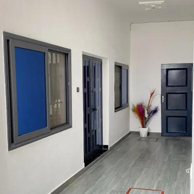 Cristal House, Cotonou