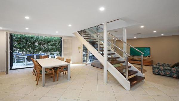 A la foto es mostra l'objecte Alemar Close To Beach, Shops and Cafes Accom Holidays situat a la ciutat de Avoca Beach.