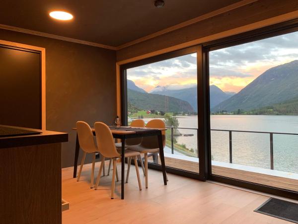 Na zdjęciu widoczny jest obiekt Stryn Golden Resort - Princess położony w mieście Mindresunde.