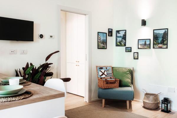 På billedet ses objektet Shades of Lake - Green Apartment beliggende i byen Como.