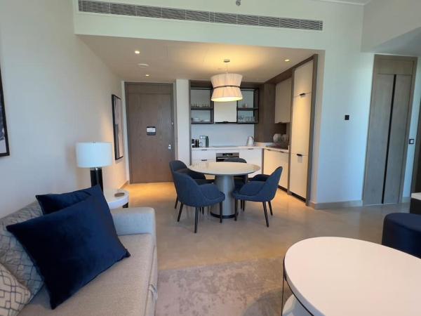 Foto 4: Marassi, Luxury Suite in Address Beach resort, service apartment