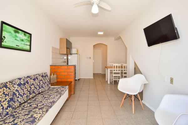 På billedet ses objektet Beach Office nos Ingleses, 50 metros do Mar P2057 beliggende i byen Florianópolis.