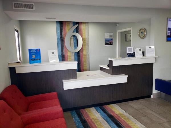 A la foto es mostra l'objecte Motel 6-East Ridge, TN situat a la ciutat de Chattanooga.