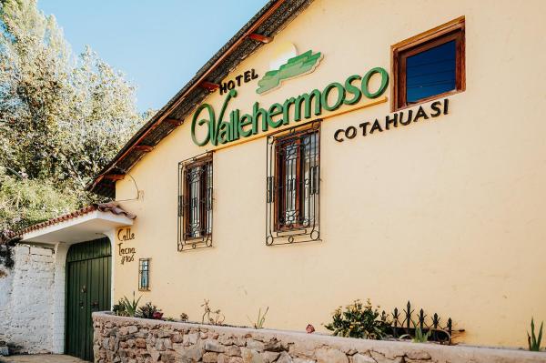 A la foto es mostra l'objecte Hotel Vallehermoso situat a la ciutat de Cotahuasi.