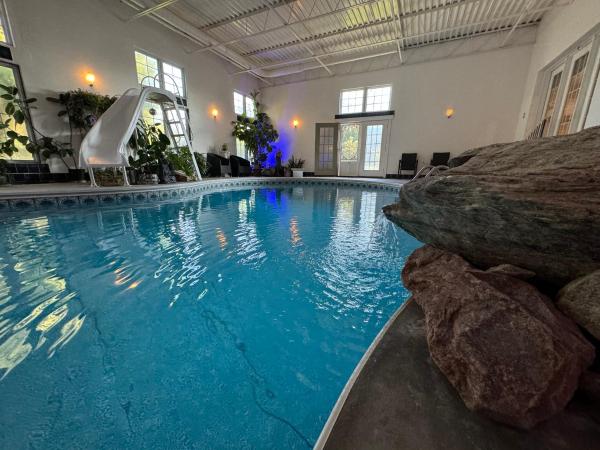 På billedet ses objektet Holden Villa Retreat beliggende i byen Ridgetown.