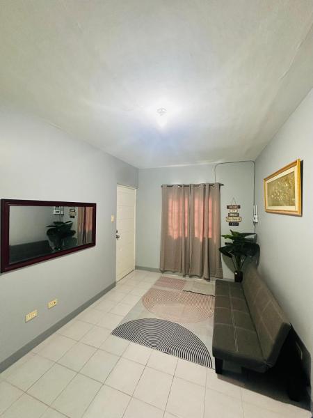 A la foto es mostra l'objecte Yna's Place - Calapan City Staycation situat a la ciutat de Bacton.