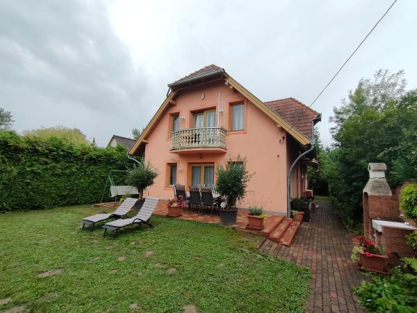 Three Family Apartments - Szigliget