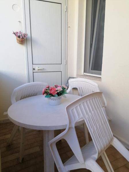 Na zdjęciu widoczny jest obiekt La casa dei fiori położony w mieście Nociglia.
