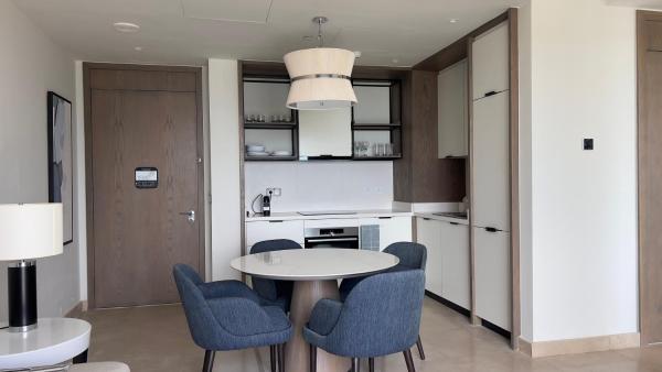 Foto 5: Marassi, Luxury Suite in Address Beach resort, service apartment