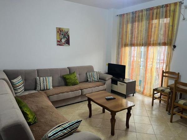 På billedet ses objektet Learti Apartment beliggende i byen Kavajë.