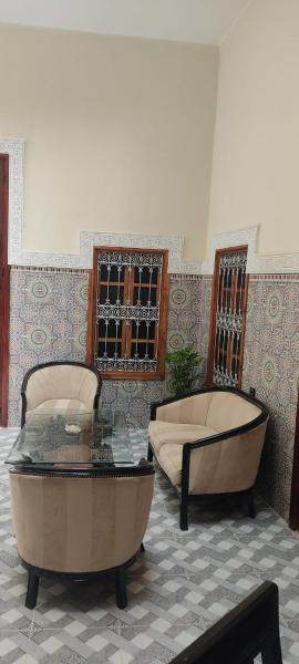 La photo montre l'objet Almanzil Alatiq situé dans la ville de Rabat.