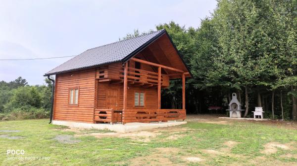 The photo shows the Brvnara Gold Hill located in the city of Kozarac.