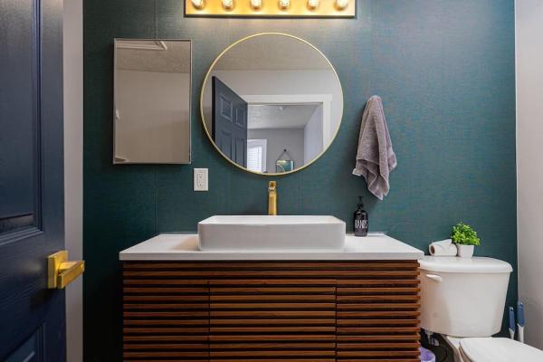 Kuvassa näkyy kohde 4BR 4BA w Movie Theater Near SLC, Airport, Skis, joka sijaitsee kaupungissa Salt Lake City.