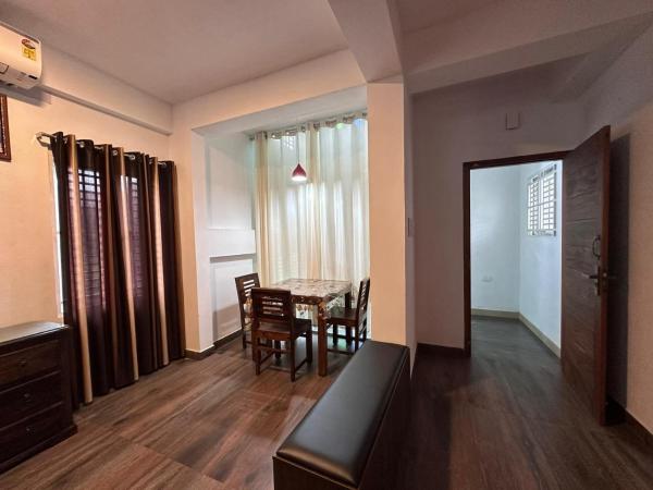 På billedet ses objektet DB Apartment Arimpur beliggende i byen Thrissur.
