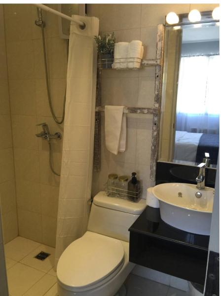 Foto 6: Spacious Rustic Condo in Resorts World across NAIA 3
