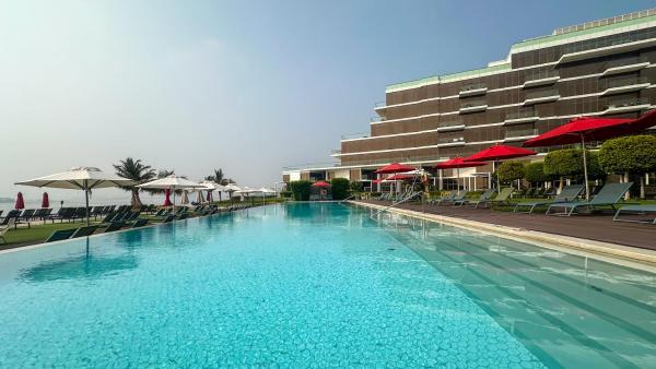 Bilde 4: Waves - Premium Seaside Retreat With Private Beach