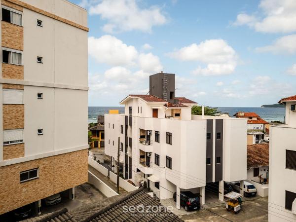 På billedet ses objektet Apto agradável e equipado a 200m da praia PRA0304 beliggende i byen Florianópolis.