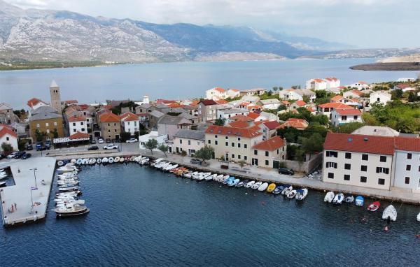 Na zdjęciu widoczny jest obiekt 1 Bedroom Lovely Apartment In Vinjerac położony w mieście Vinjerac.