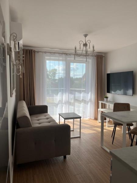 Na zdjęciu widoczny jest obiekt Apartament Lippóczy'ego położony w mieście Żabno.