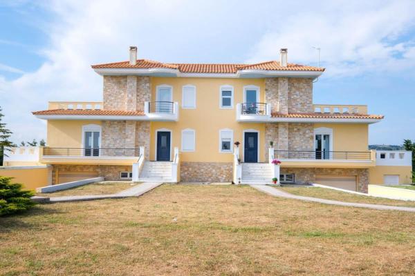 照片显示了位于Varnávas市的Villa Petalo at Varnavas物件。