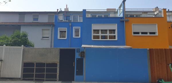 A la foto es mostra l'objecte Cozy central APARTMENT Leopoldstrasse -3,5 rooms with sauna and garden situat a la ciutat de Munic.