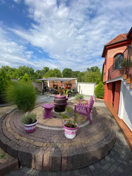 A la foto es mostra l'objecte Sebe apartments 3a situat a la ciutat de Holíč.