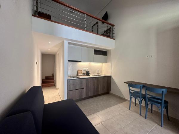 Zouzoulas Filoxenia - Koralia Apartments - Greece
