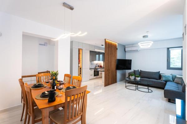 A la foto es mostra l'objecte Marble Luxury situat a la ciutat de Nàuplia.