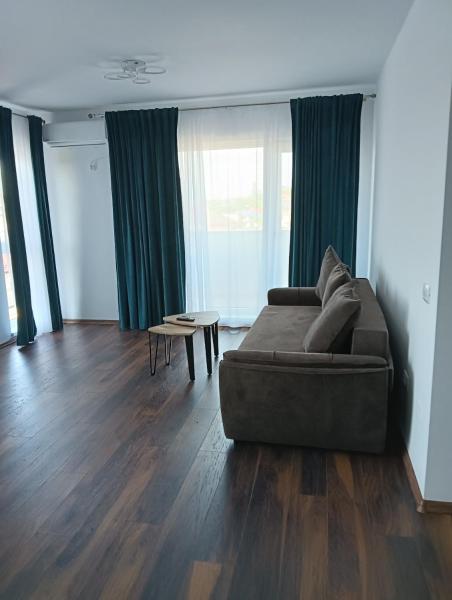 Charlye Apartament, Craiova