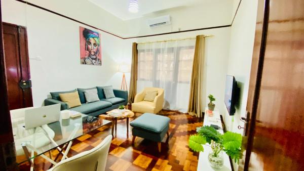Prime Polana Location Stylish Two Bedroom Apartment for Four guests, Maputo