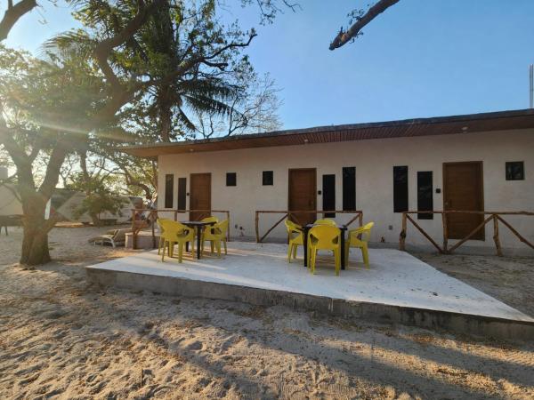 A la foto es mostra l'objecte Turquesa Hotel Playa Club situat a la ciutat de Isla Aguada.
