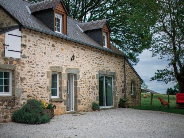 Gîte De Charme Rénové Avec Cheminée, Terrasse Et Proche Randonnées - Capacité 13 Pers. - Fr-1-410-179 - Saint-Léonard-des-Bois
