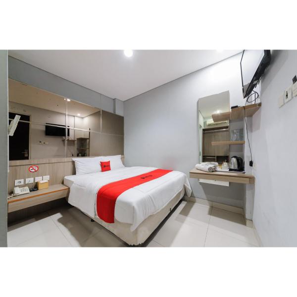A la foto es mostra l'objecte RedDoorz Plus near Grand Indonesia Jakarta situat a la ciutat de Jakarta.