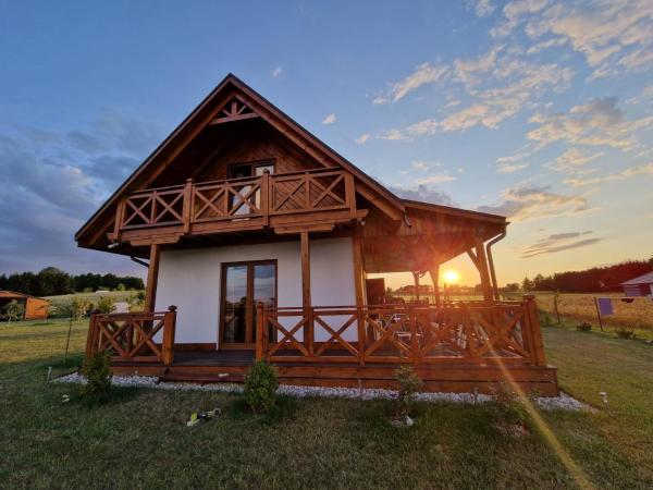 Na zdjęciu widoczny jest obiekt Dom Blisko Natury położony w mieście Mącze.