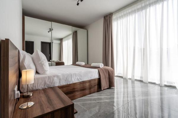 A la foto es mostra l'objecte Bright and Spacious 2 Bedroom Penthouse situat a la ciutat de Tal-Mejda.