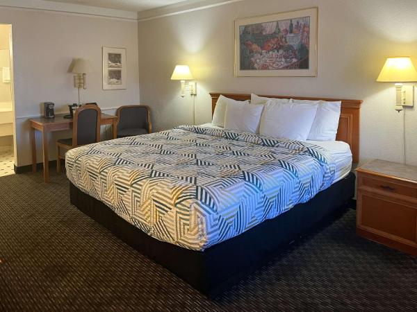 A la foto es mostra l'objecte Motel 6 Phoenix, AZ Midtown situat a la ciutat de Phoenix.