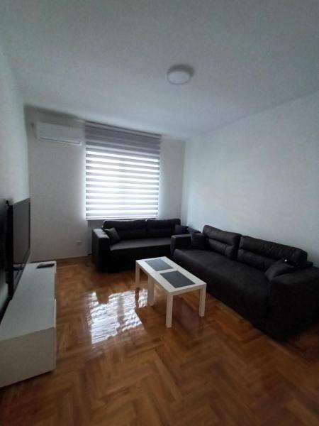 Gorana 1, Belgrad
